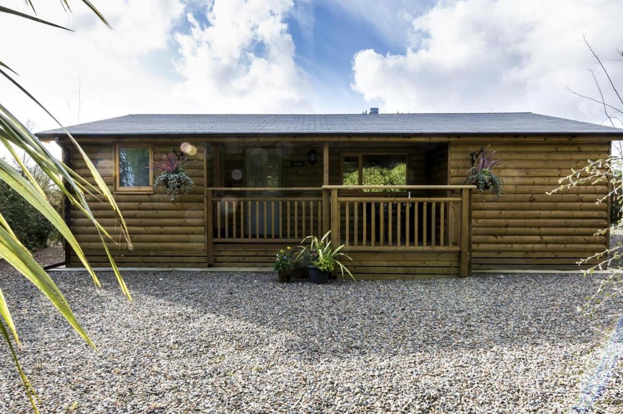 Laurel Lodge - 2 Bedroom Log Cabin - St Florence Saint Florence Luaran gambar