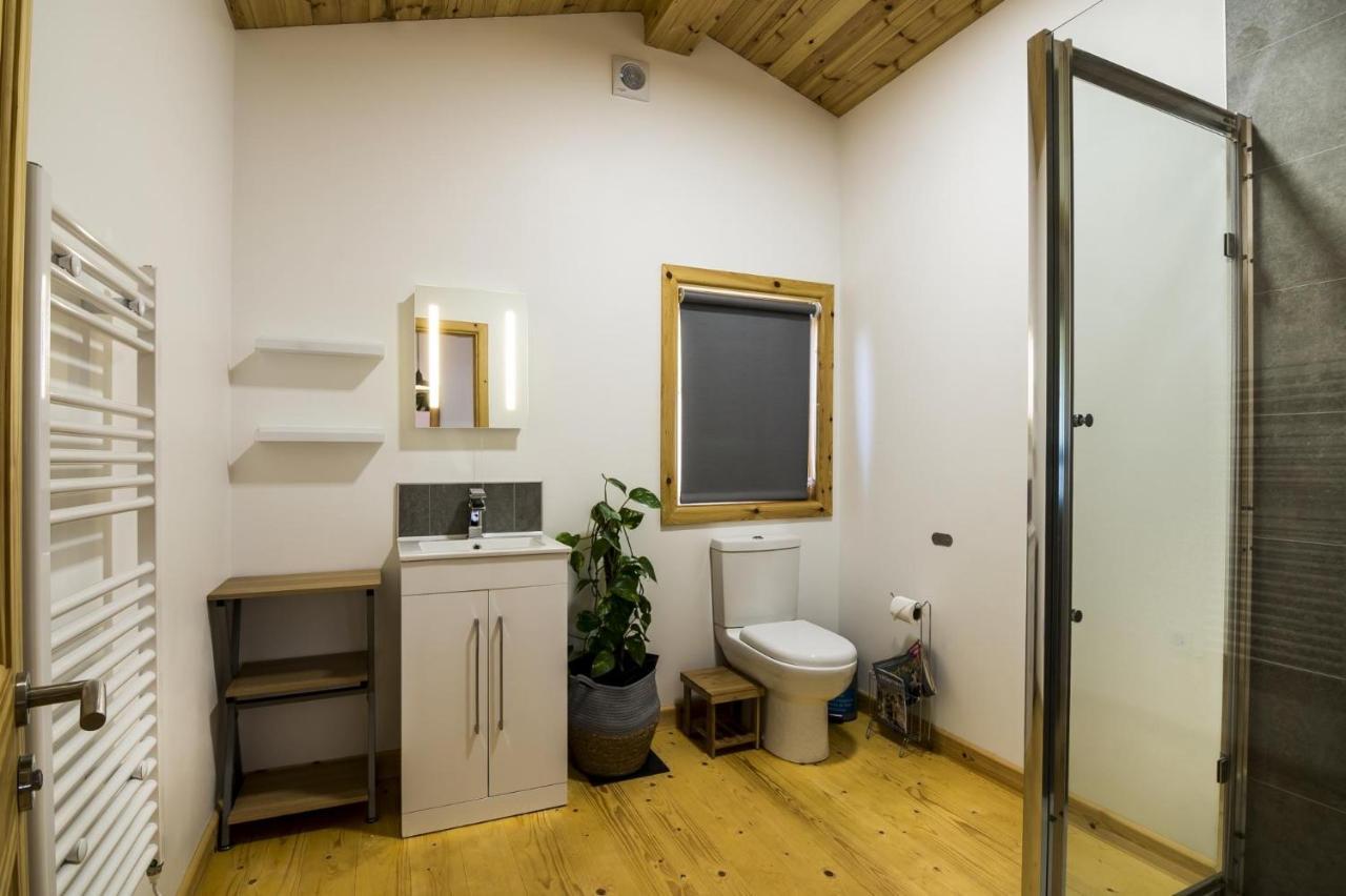 Laurel Lodge - 2 Bedroom Log Cabin - St Florence Saint Florence Luaran gambar